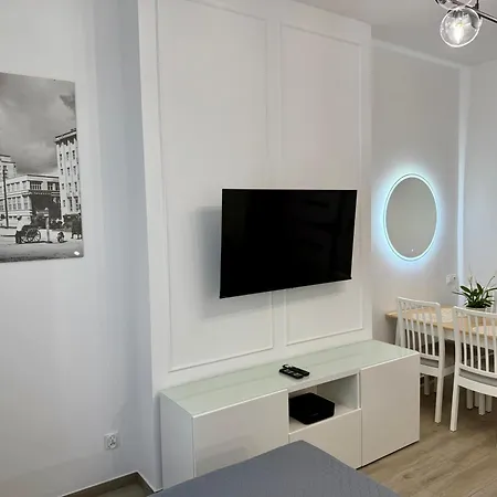 & Sea - I Mieszkania Homestay *