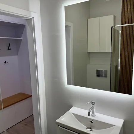 Homestay & Sea - I Mieszkania *